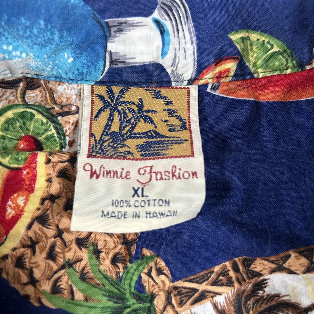 Winnie Fashion Shirt Mens XL Blue Hawaiian Cocktail Print Button Up Made Hawaii - Picture 4 of 12